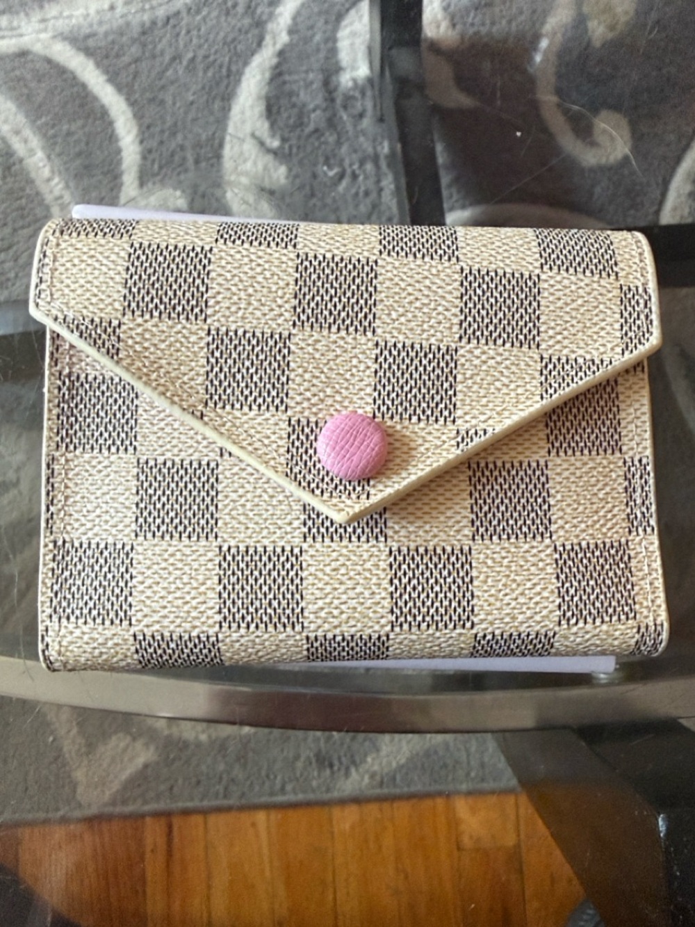 🤍🩷 Beige Checkered Envelope Wallet with Pink Button BN